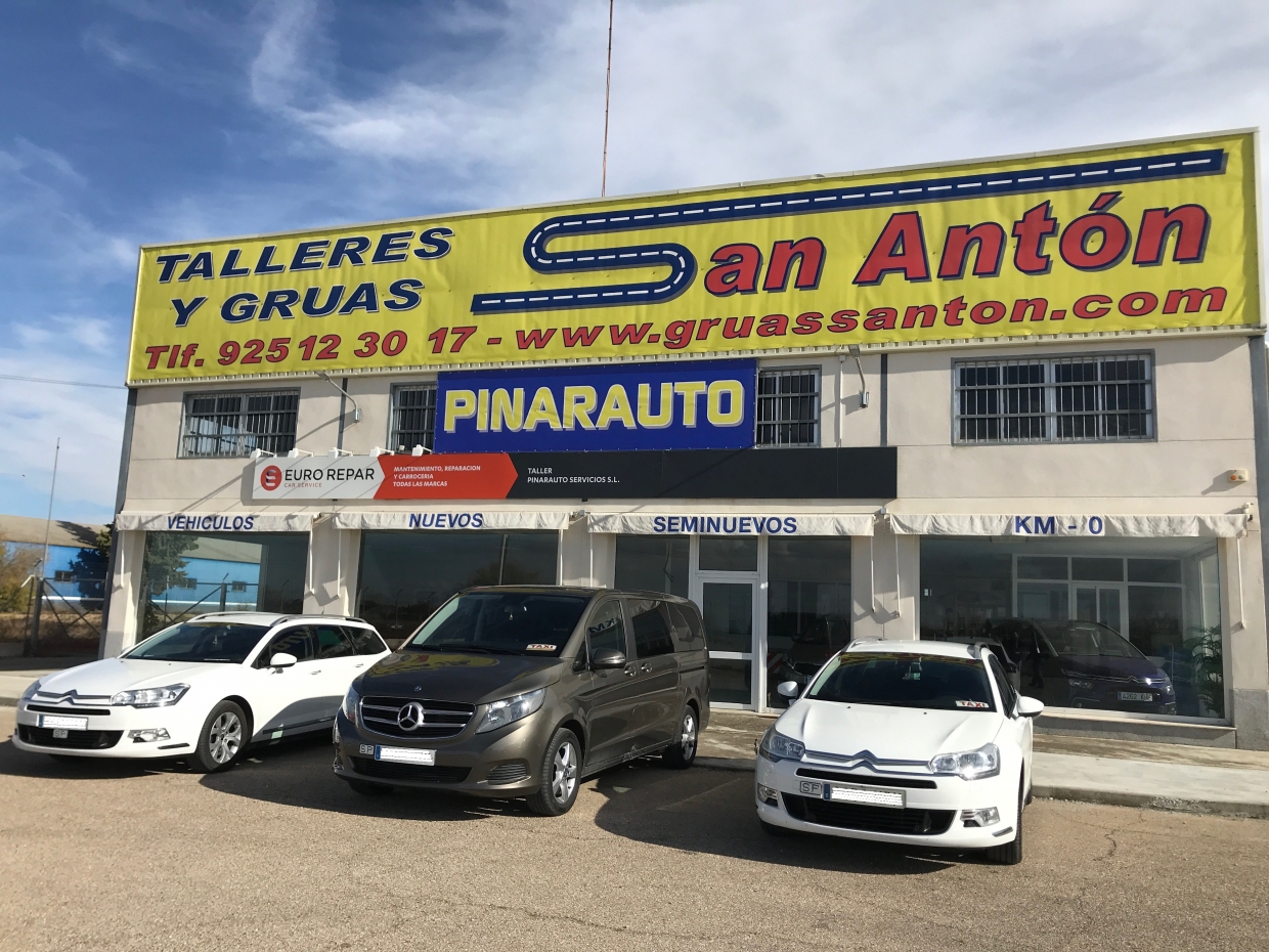 Taxi - GRÚAS Y TALLERES SAN ANTÓN PINARAUTO