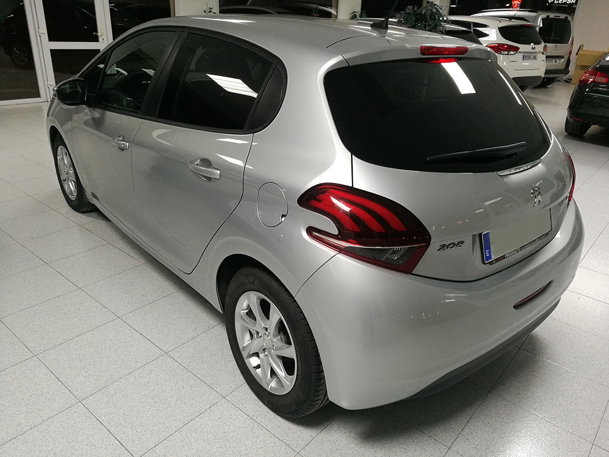 Vehículo en venta Peugeot 208 1.6 BlueHDI 
