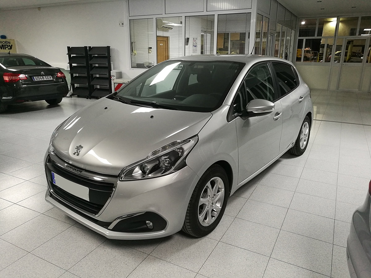 Peugeot 208 1.6 BlueHDI  - GRÚAS Y TALLERES SAN ANTÓN PINARAUTO